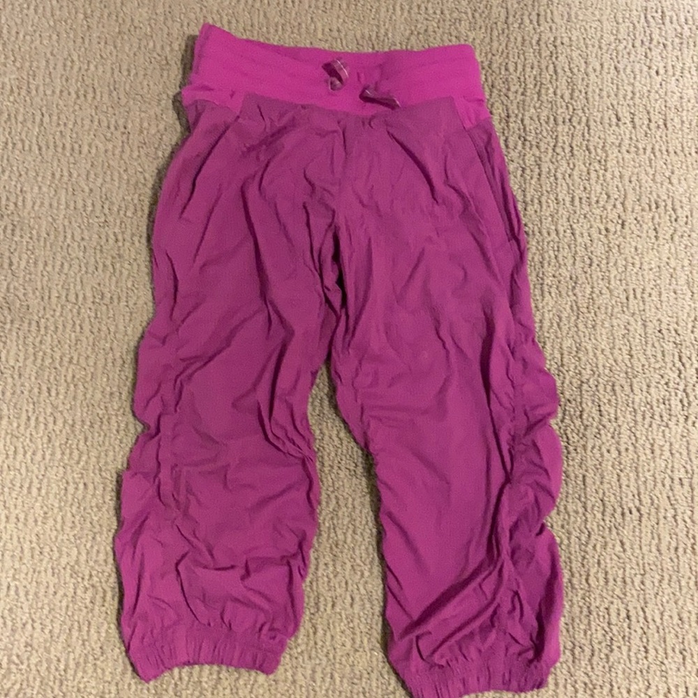 Ivivva (by lululemon) Capri warm up pants